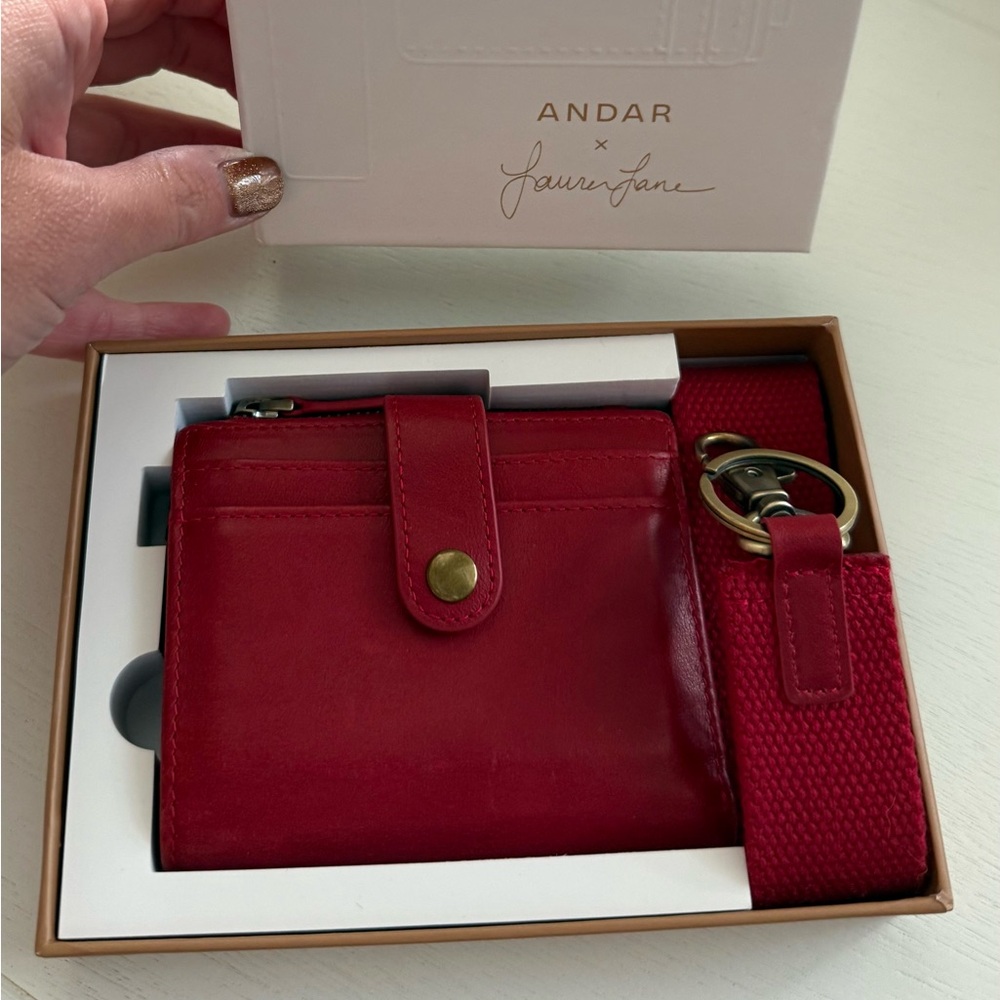 Andar x Lauren Lane Red Lo Wallet